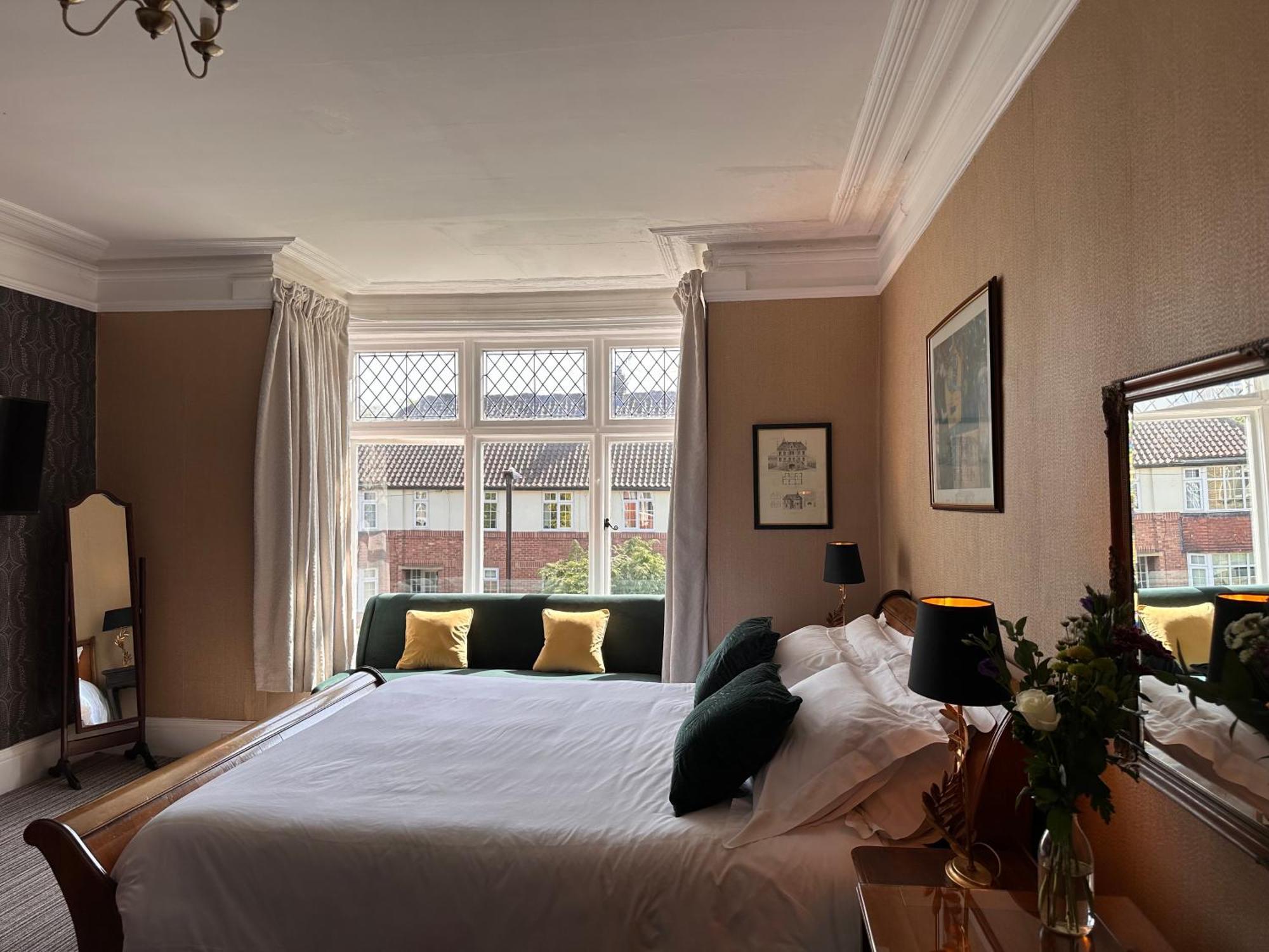Georges Place York Bagian luar foto