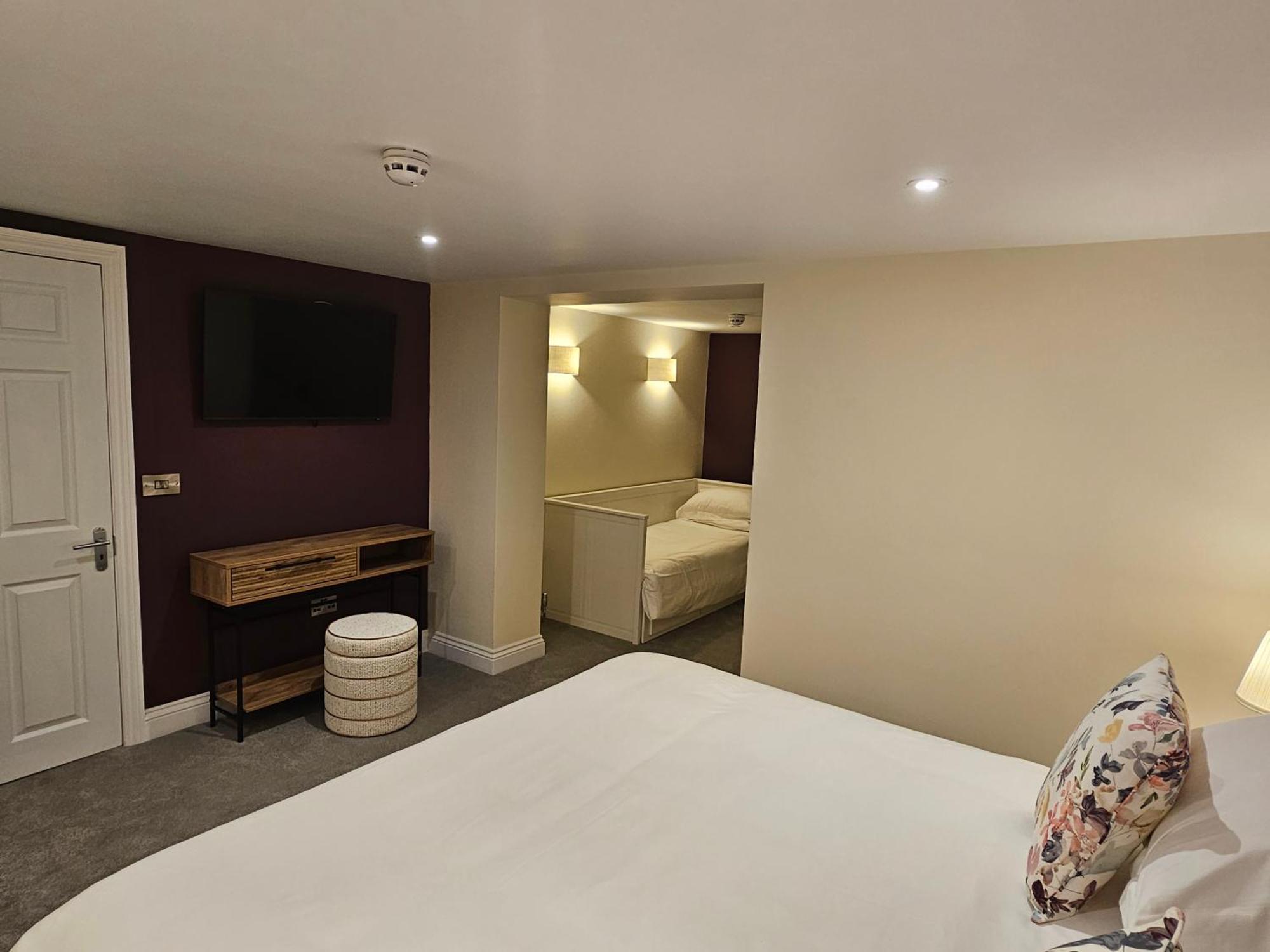 Georges Place York Bagian luar foto