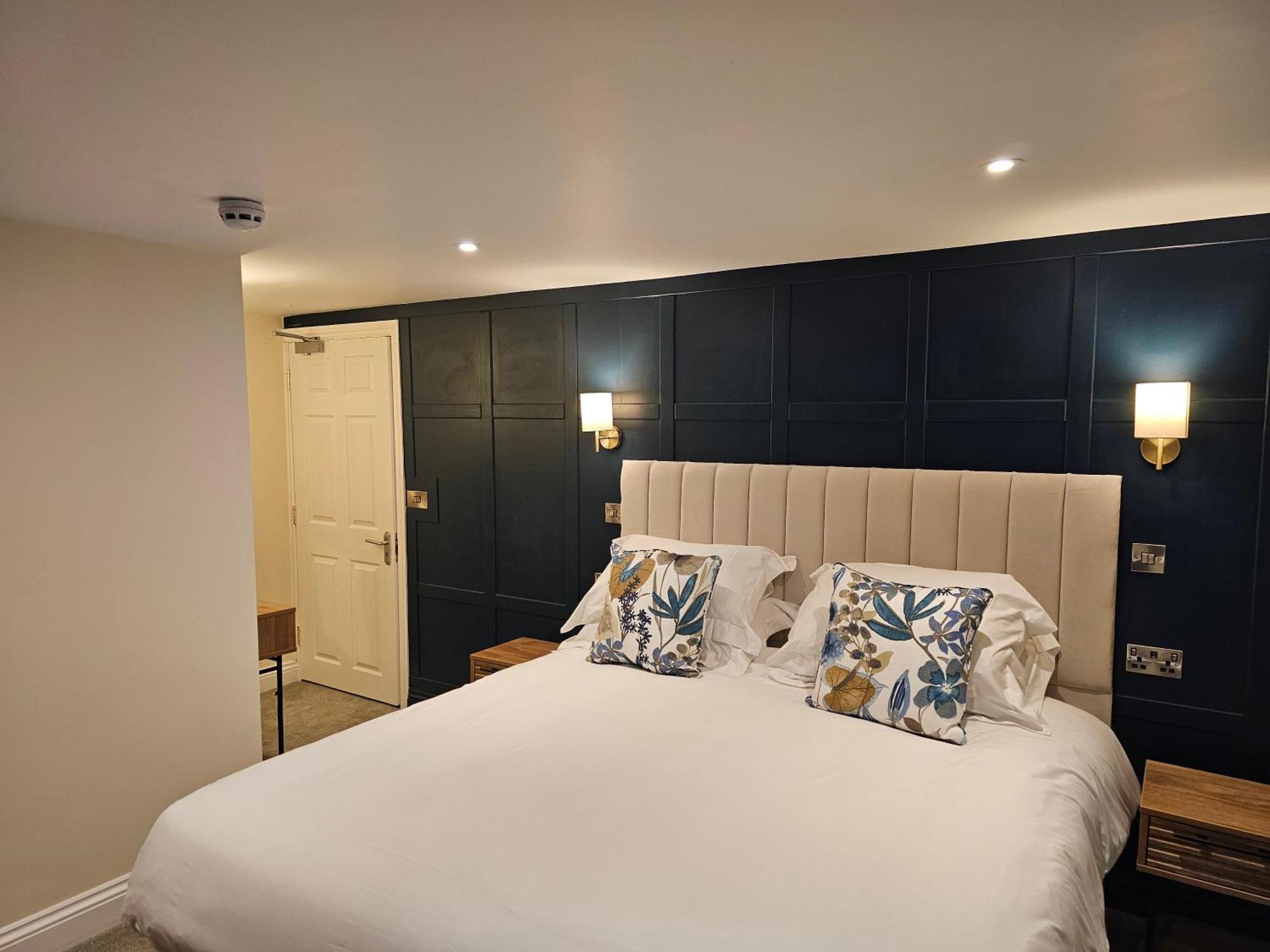 Georges Place York Bagian luar foto