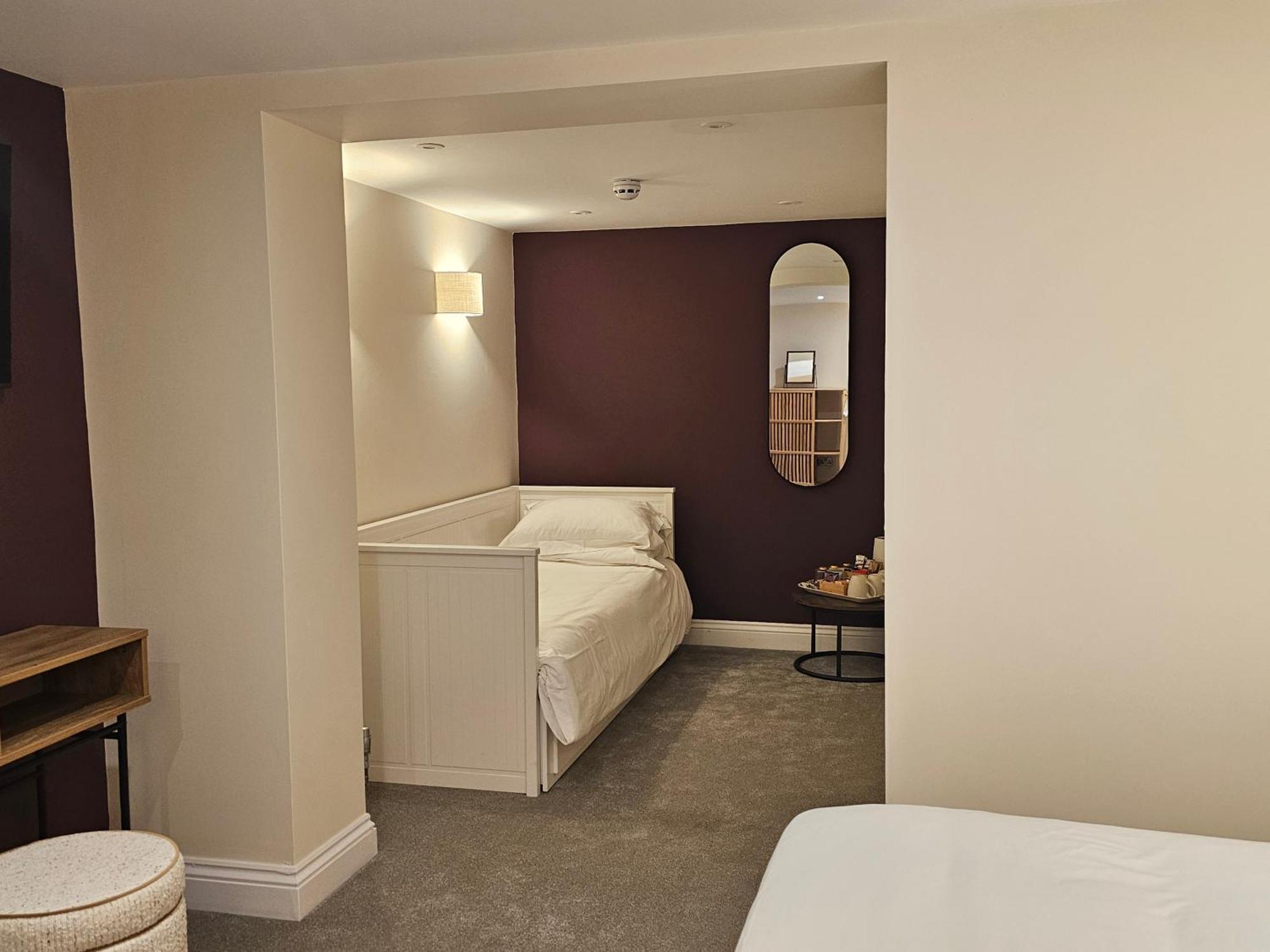 Georges Place York Bagian luar foto