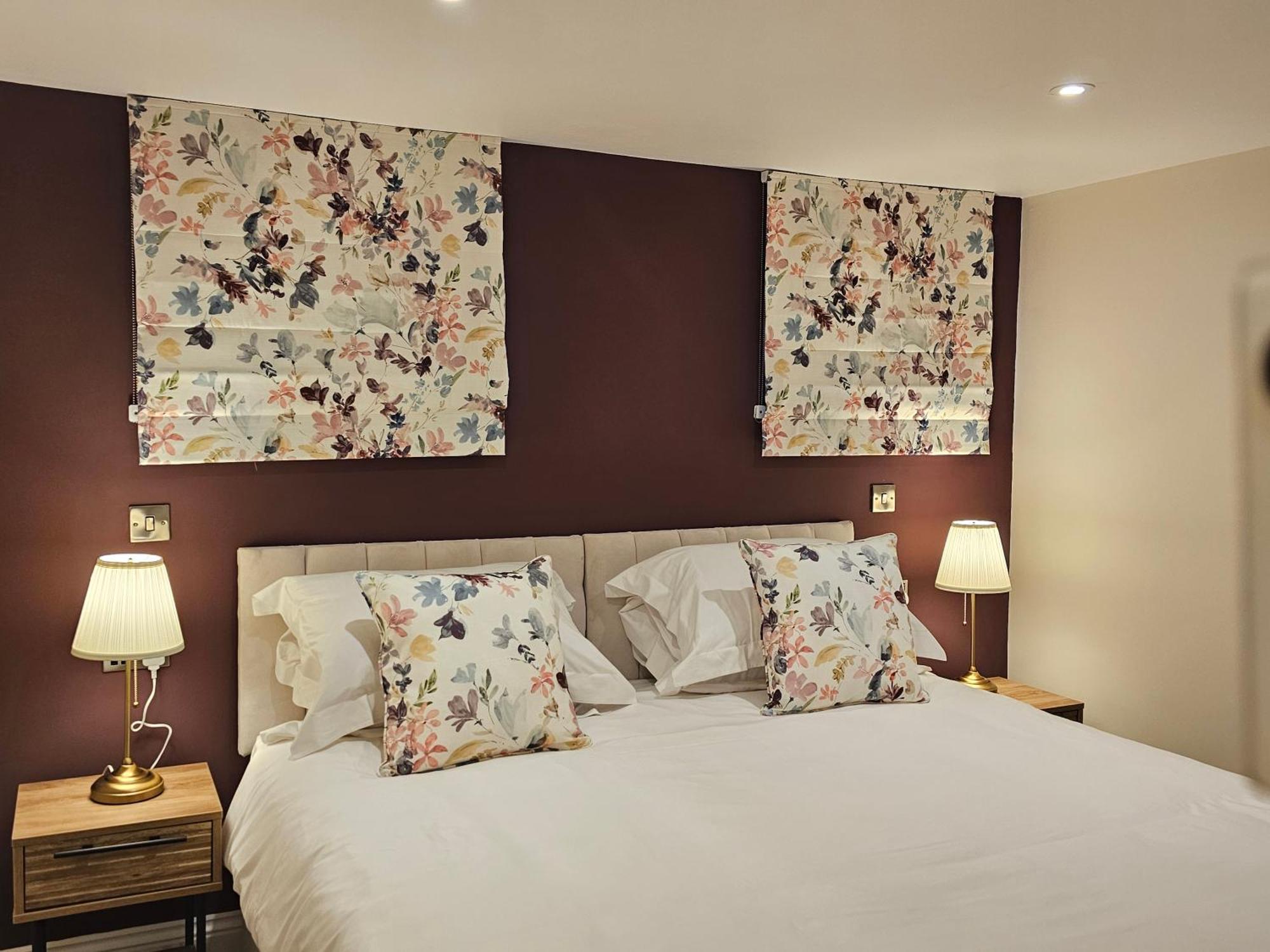 Georges Place York Bagian luar foto